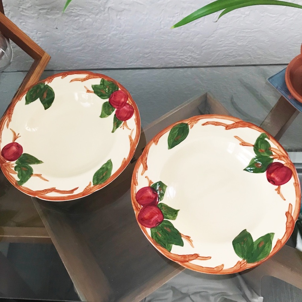 Franciscan Ware Apple Pattern Vintage Rimmed Salad Plates (2) USA MCM